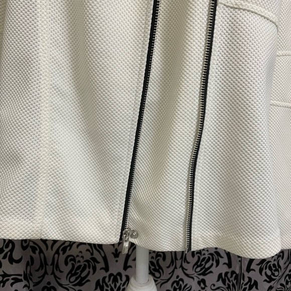 ⚡️ FLASH - White zipper blazer jacket - Picture 3 of 10